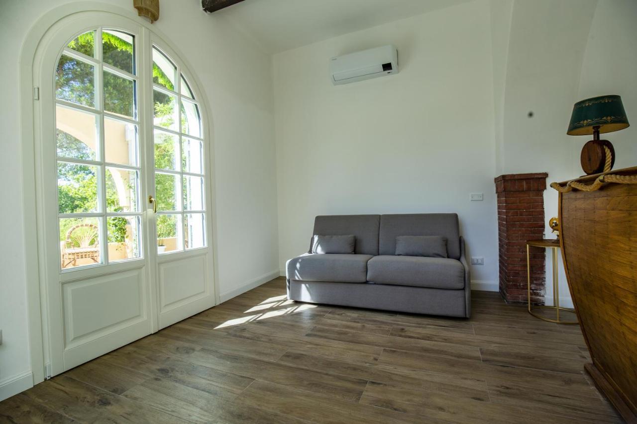 The Edwards Suites Saint-Tropez Exterior foto